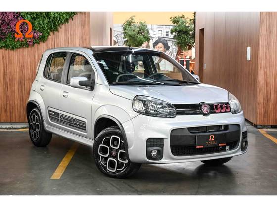 FIAT UNO 1.4 EVO SPORTING 8V FLEX 4P MANUAL